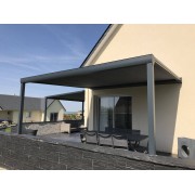 Pergola toile enroulable poteaux coupés sur place