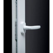 Porte fenêtre PVC 3 vantaux avec volet roulant intérieur intégré