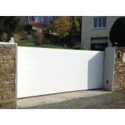 Portail PVC Coulissant Mont