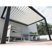 Pergola bioclimatique S3 lames perpendiculaires 4.5m adossée